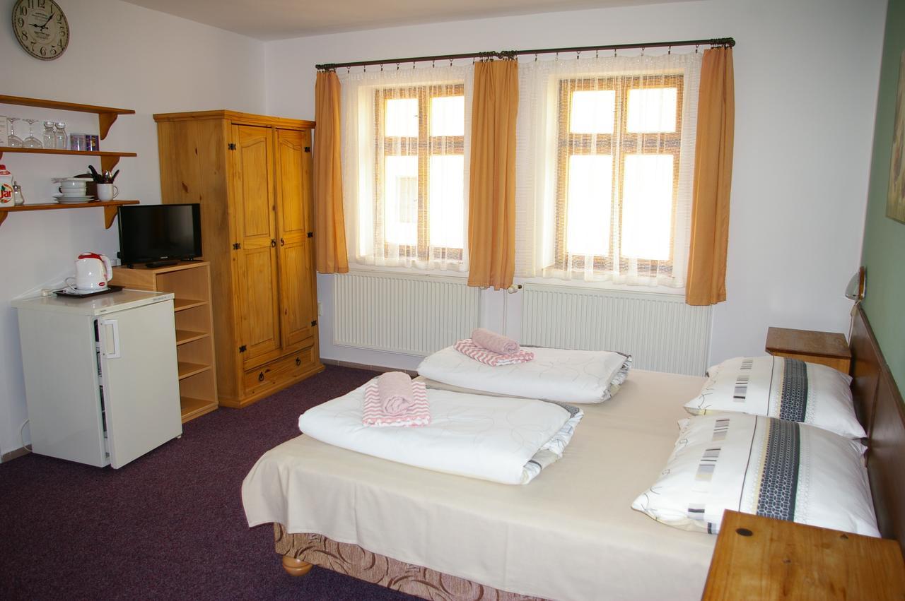 Penzion Koudela Ceska Kamenice Exterior foto