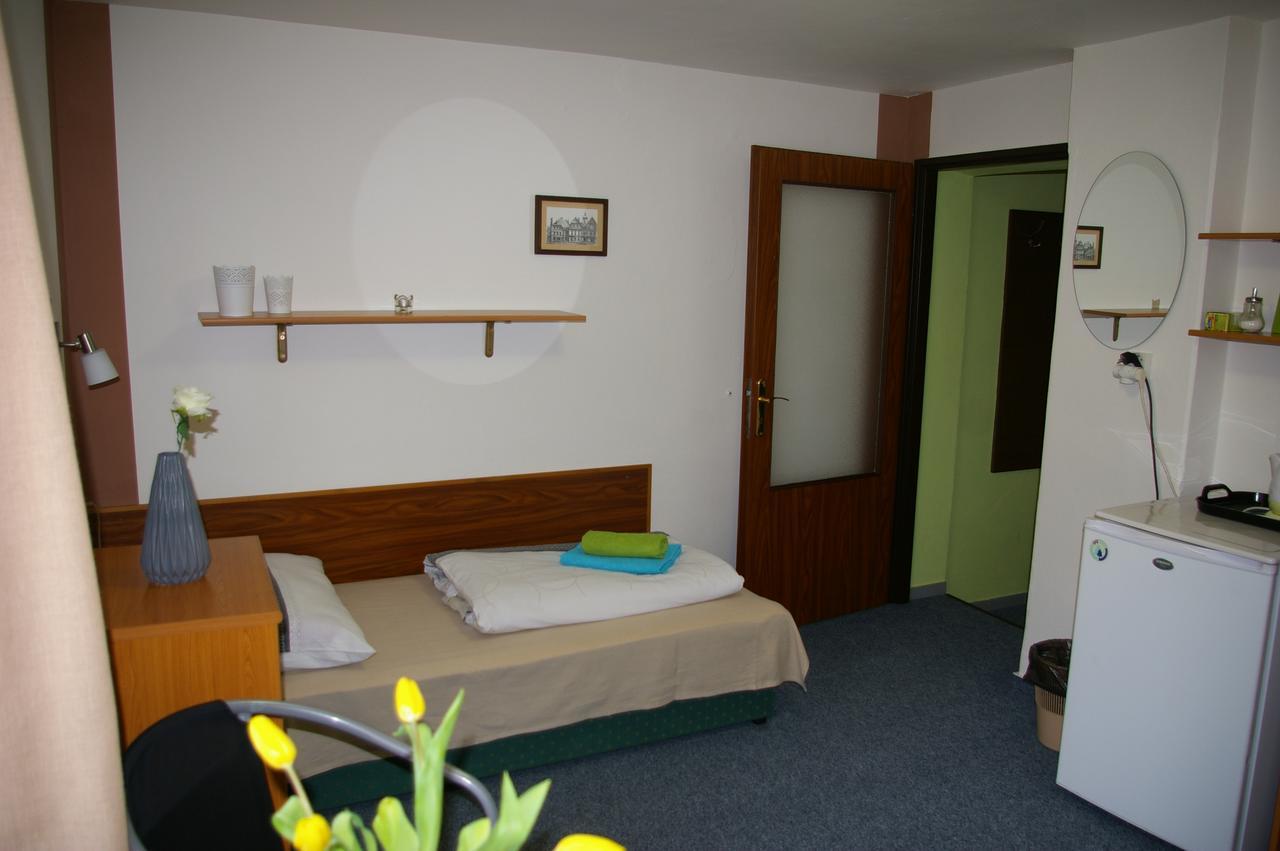 Penzion Koudela Ceska Kamenice Exterior foto